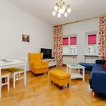 Shortstaypoland Piwna Apartman *