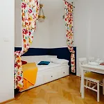 Shortstaypoland Piwna Apartman