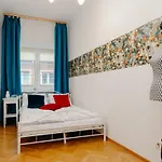 Shortstaypoland Piwna شقة *